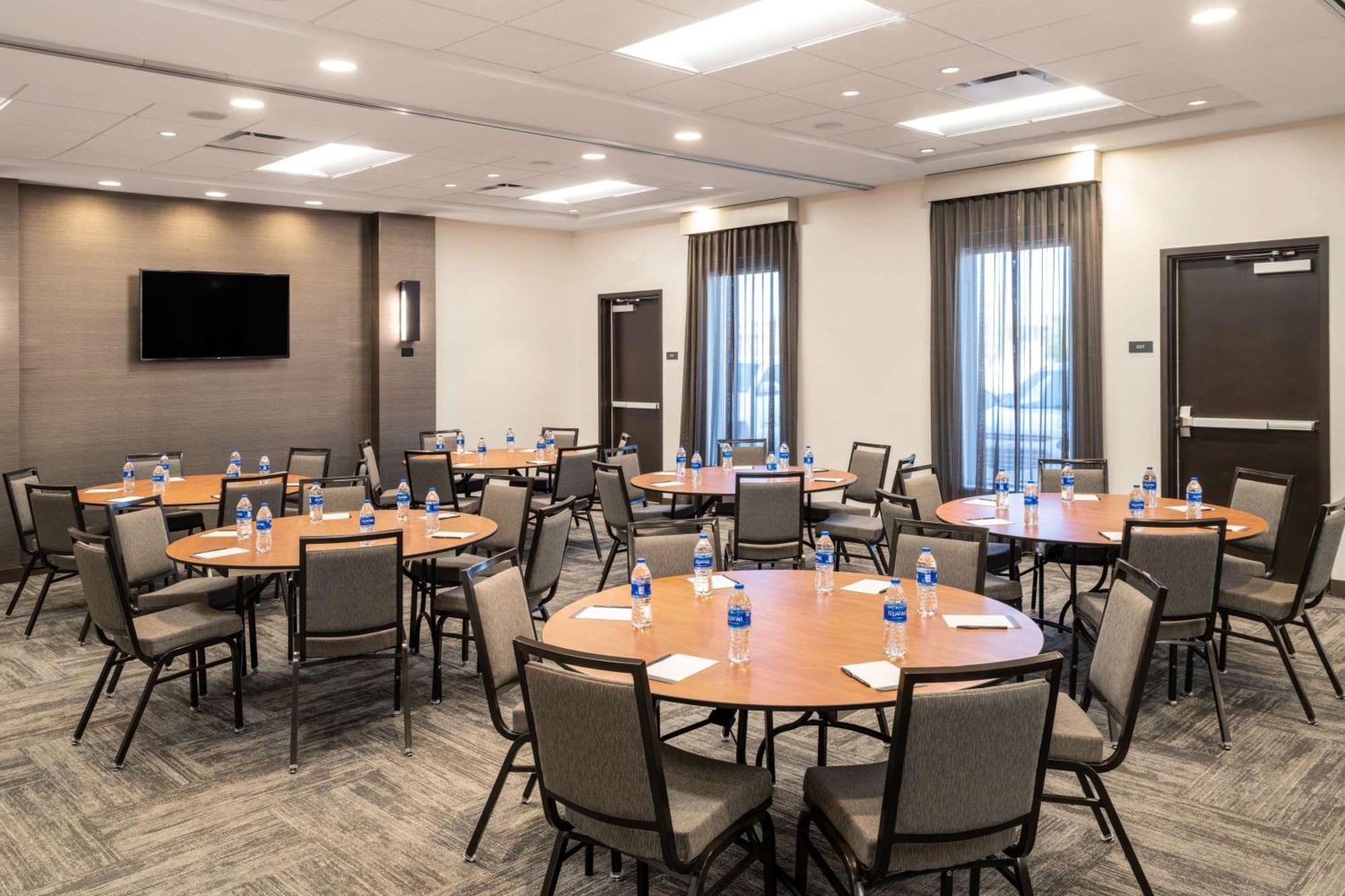 Hyatt Place Fort Worth-Alliance Town Center エクステリア 写真