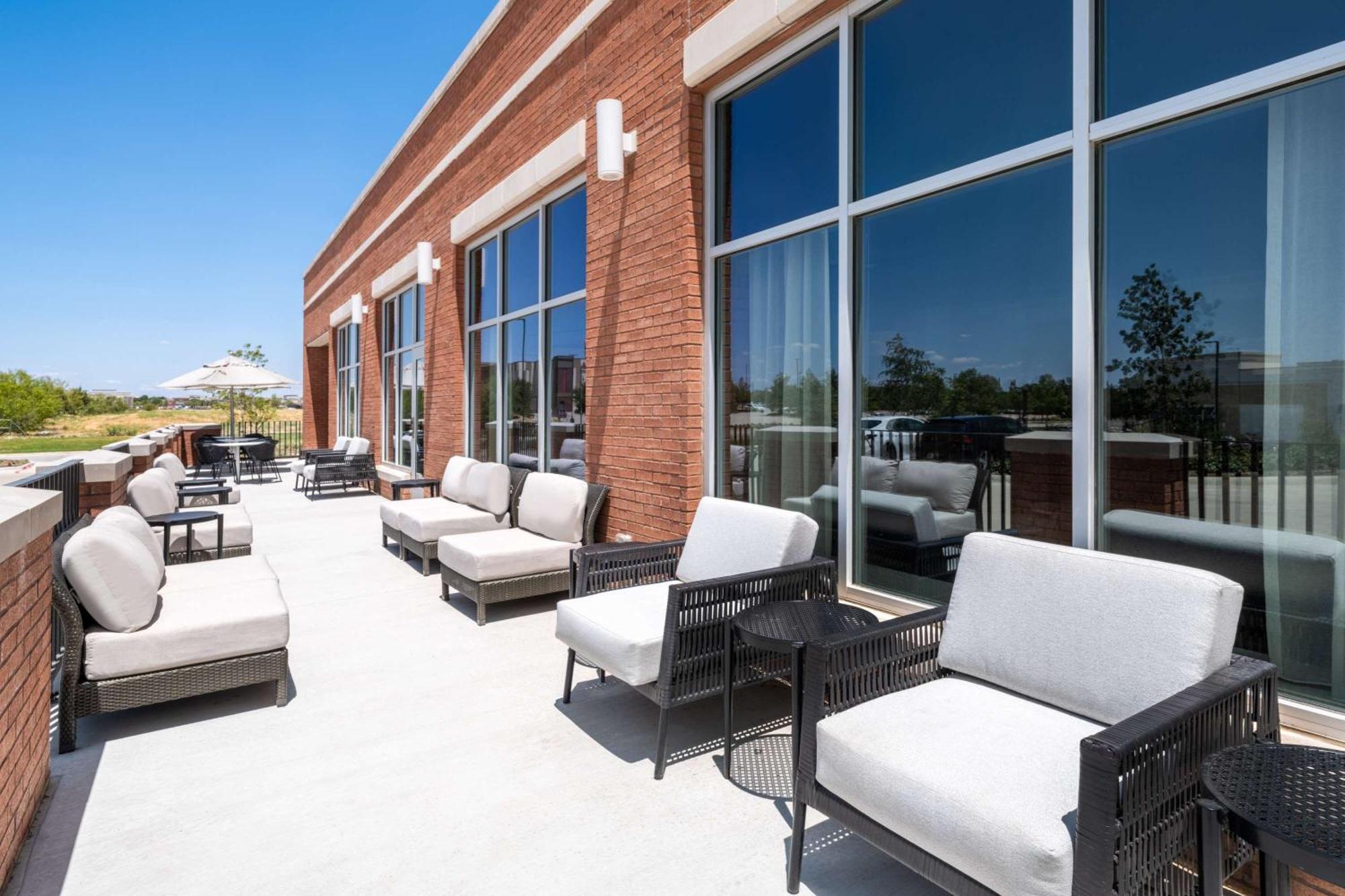 Hyatt Place Fort Worth-Alliance Town Center エクステリア 写真