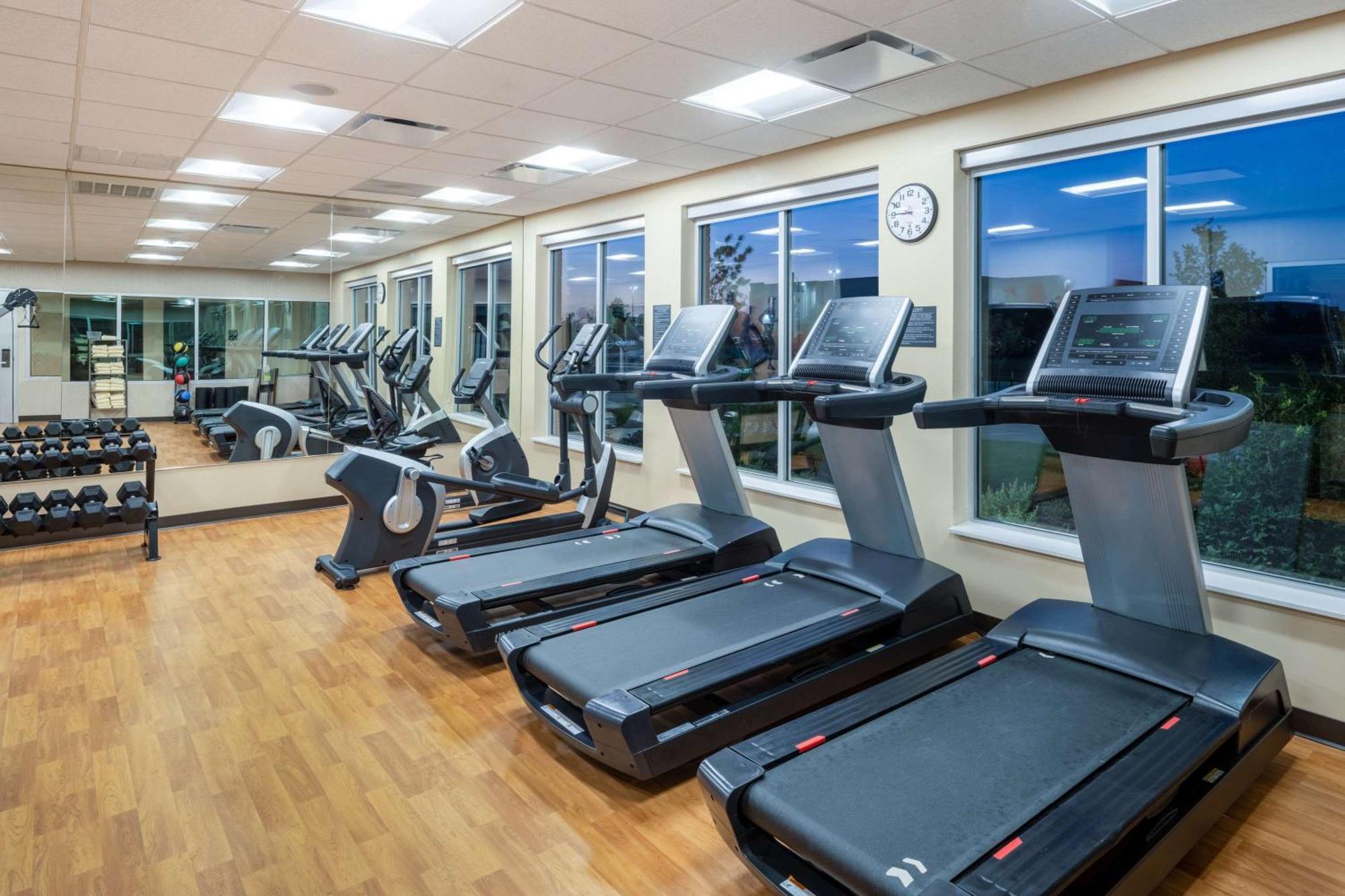 Hyatt Place Fort Worth-Alliance Town Center エクステリア 写真