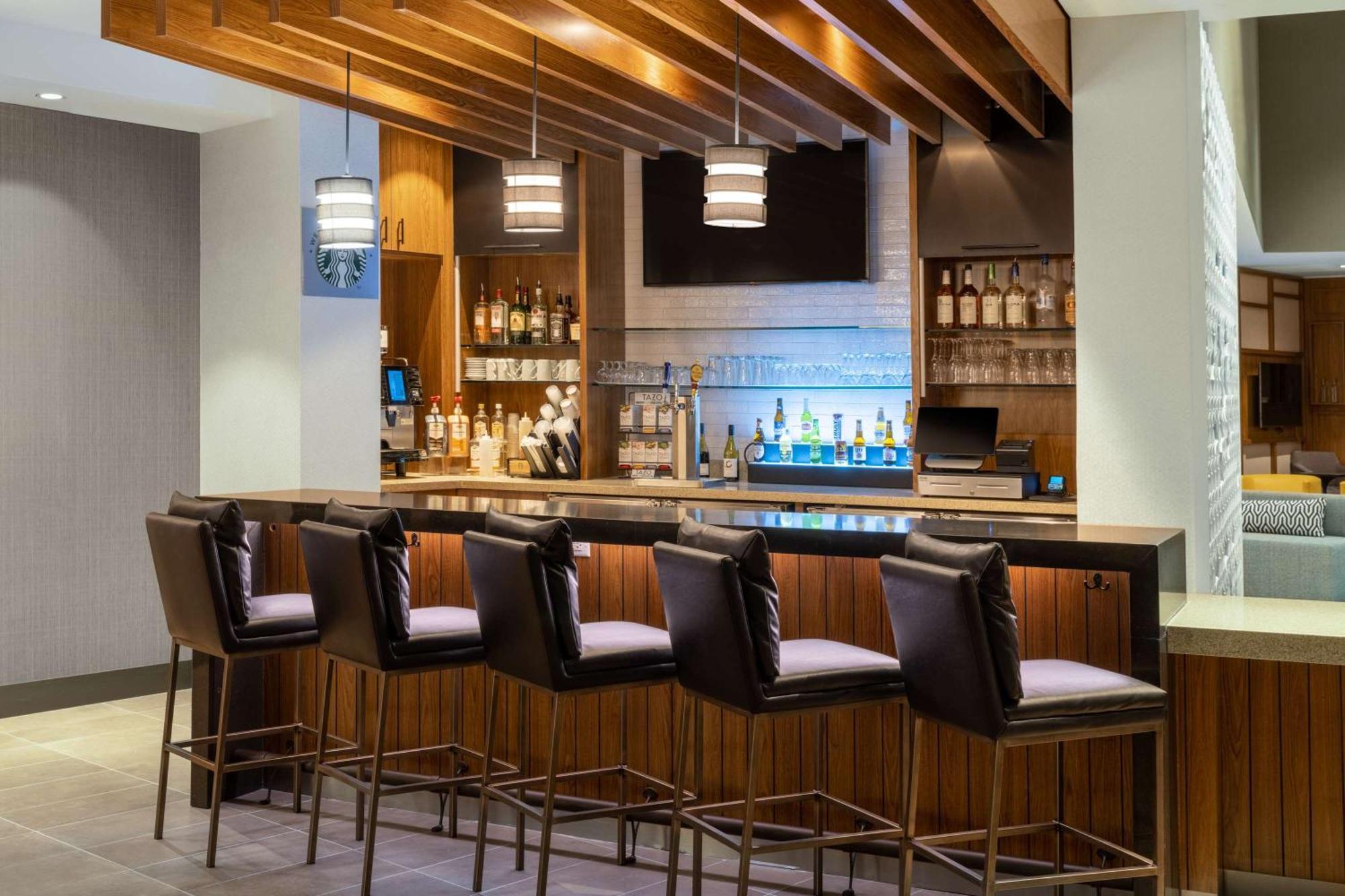Hyatt Place Fort Worth-Alliance Town Center エクステリア 写真
