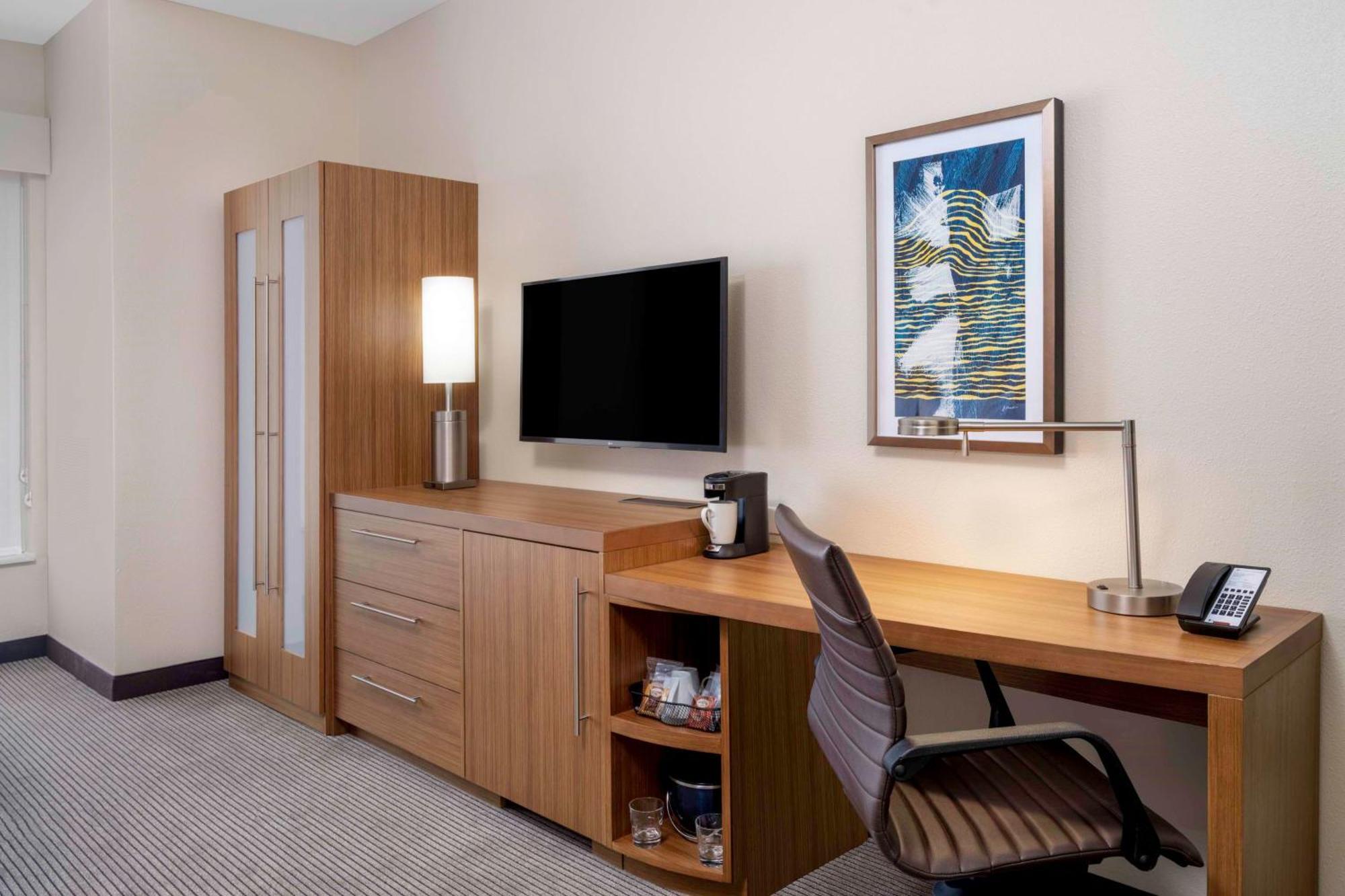 Hyatt Place Fort Worth-Alliance Town Center エクステリア 写真